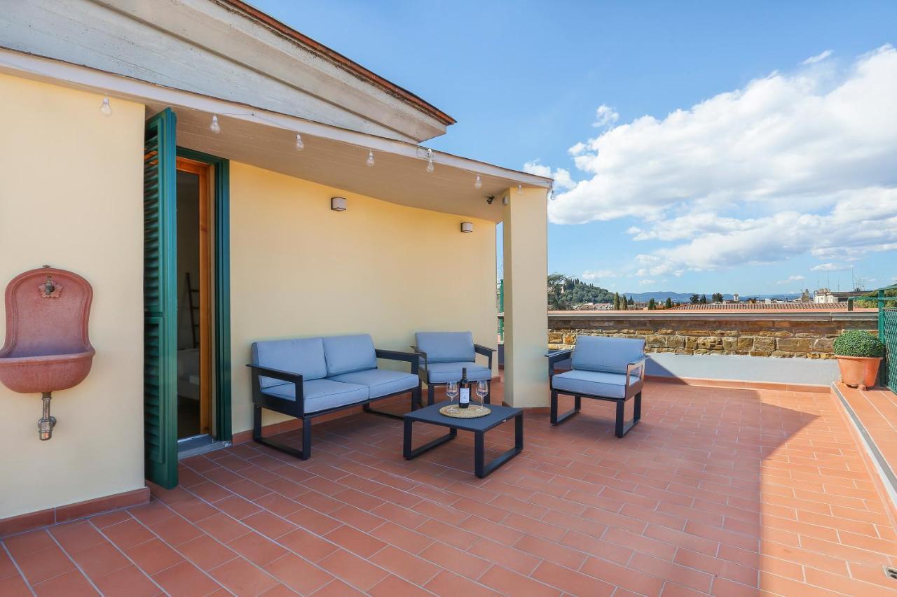 Penthouse With Big Terrace In Oltrarno Daire Floransa Dış mekan fotoğraf